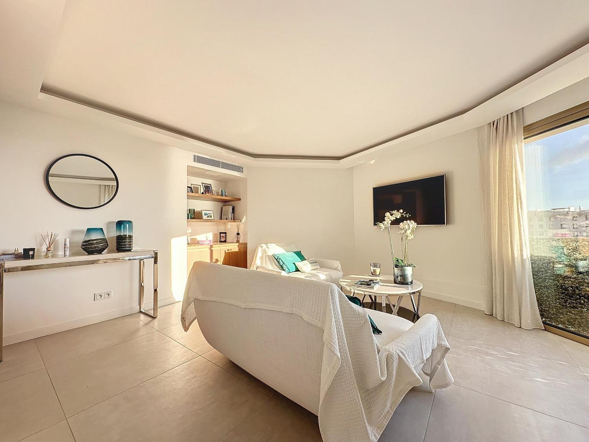 Pointe Croisette - 2 Couchages Apartment *